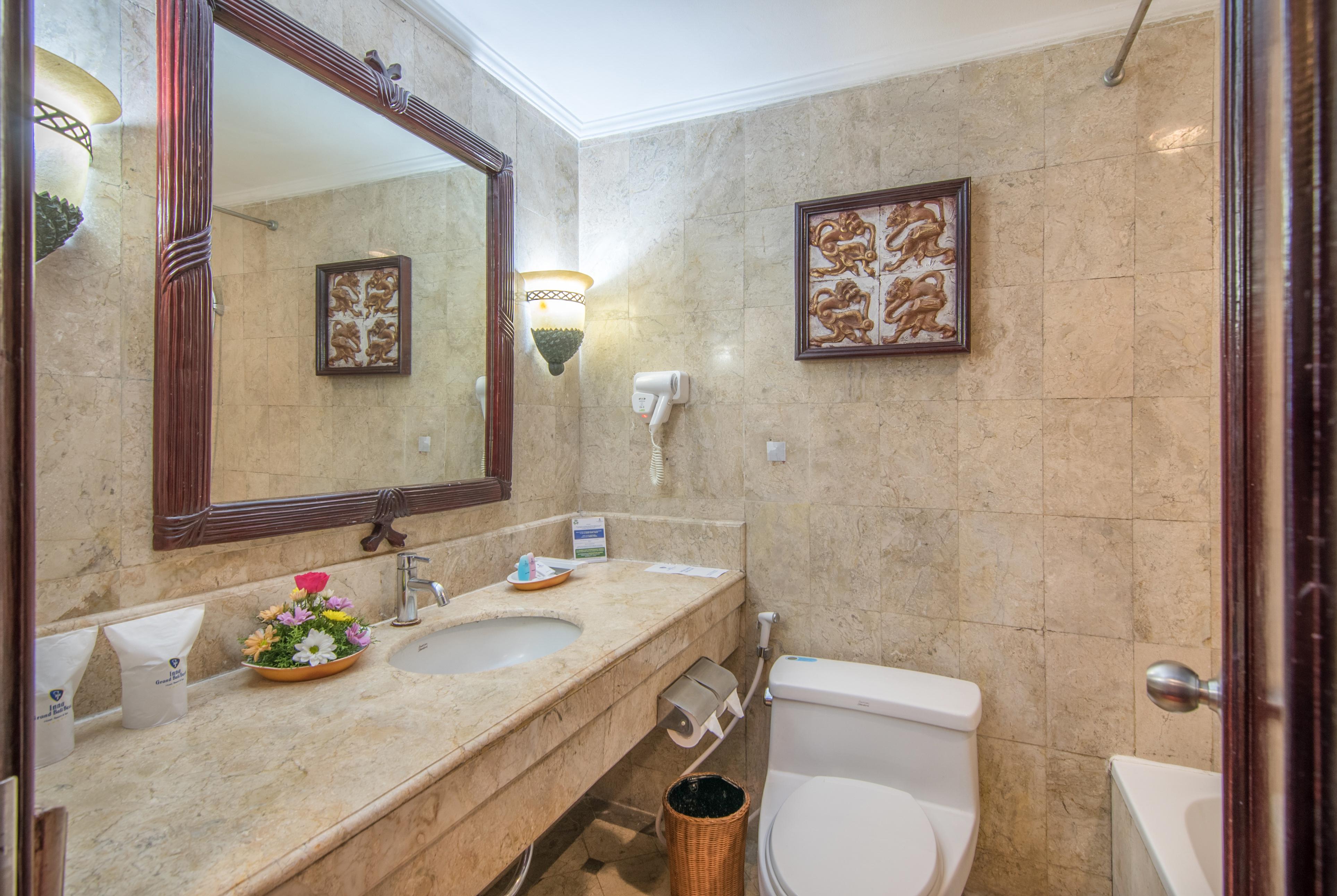 Hotel Inna Grand Bali 4*
